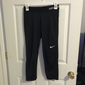 Nike Pro Cropped Legging